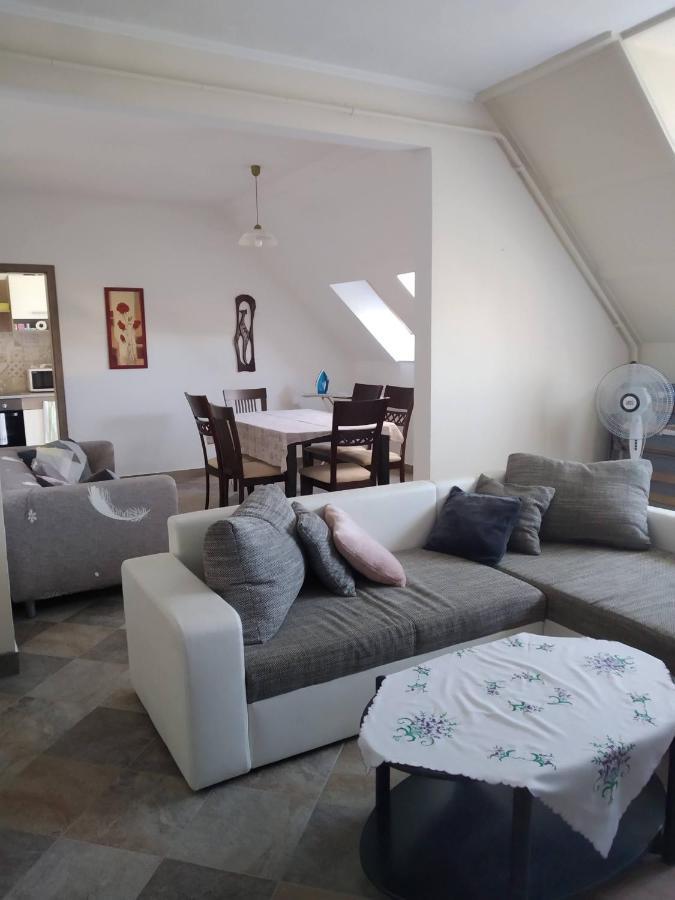 Timar Apartman Erlau Exterior foto